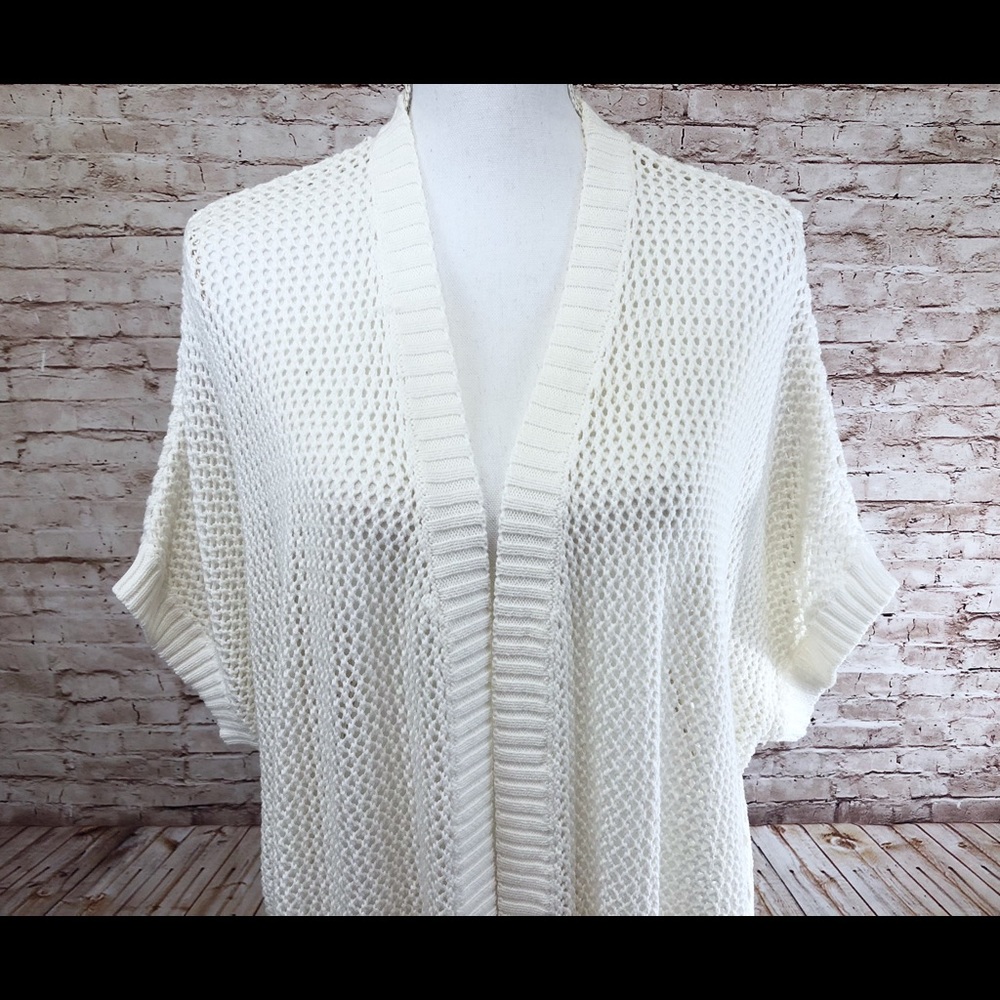 Cynthia Rowley Cream Eyelet Open-Knit Cardigan Size Large Boho Lightweight EUC